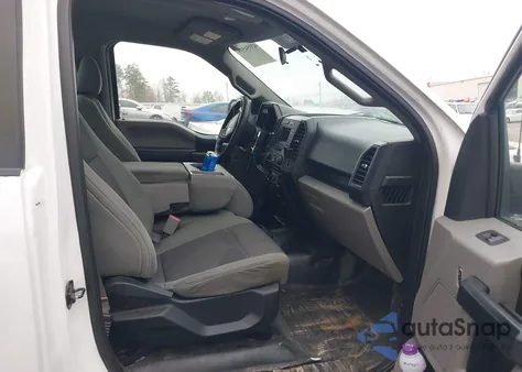 2016 Ford F-150 Xl z USA, uszkodzony, nr VIN 1FTMF1CP3GKF01476